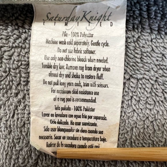 EUC Winter Bath set shower curtain & Bath Rug - Picture 11 of 11